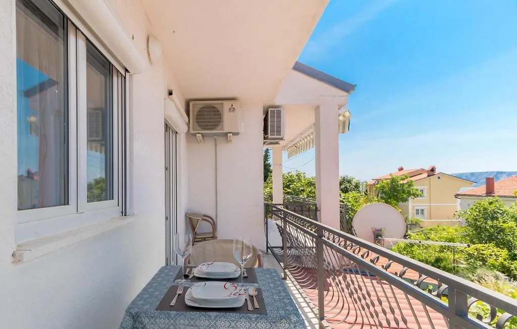 Apartment Apartman Dario Novi Vinodolski Croatia